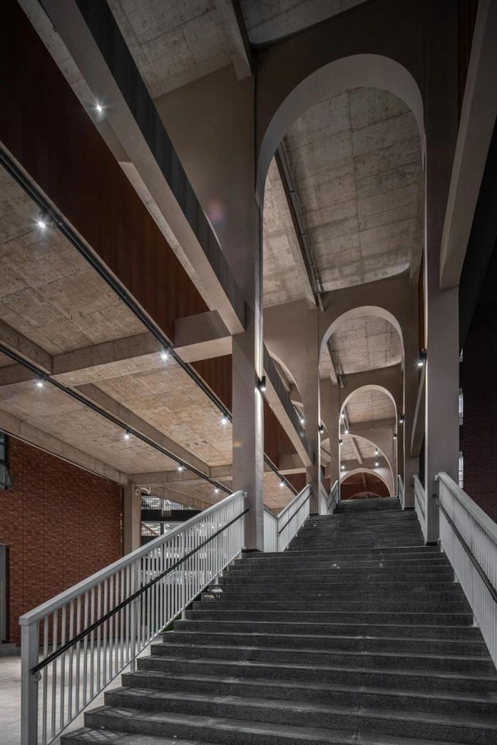 BIM建筑|长沙康礼·克雷格公学 / 象外营造工作室 & 深圳市建筑设计研究总院有限公司