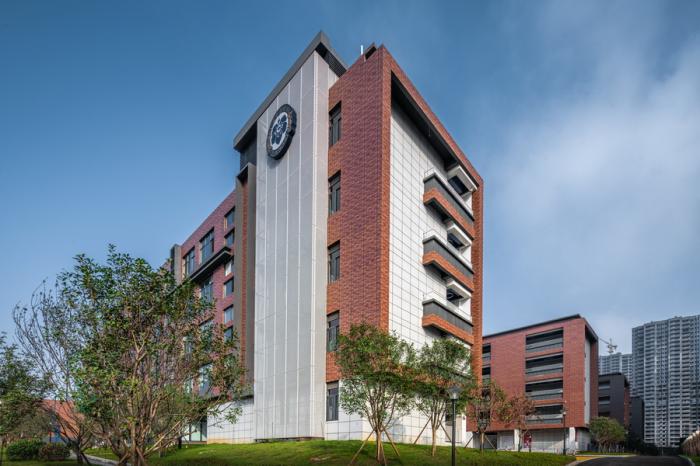 BIM建筑|长沙康礼·克雷格公学 / 象外营造工作室 & 深圳市建筑设计研究总院有限公司