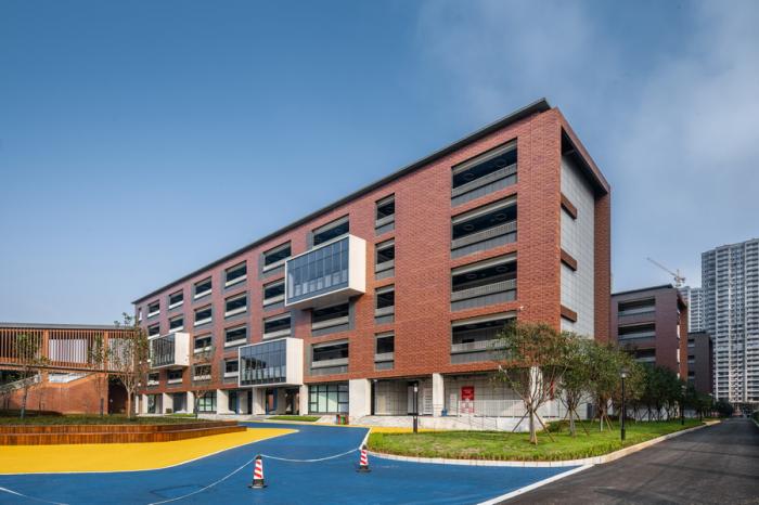 BIM建筑|长沙康礼·克雷格公学 / 象外营造工作室 & 深圳市建筑设计研究总院有限公司