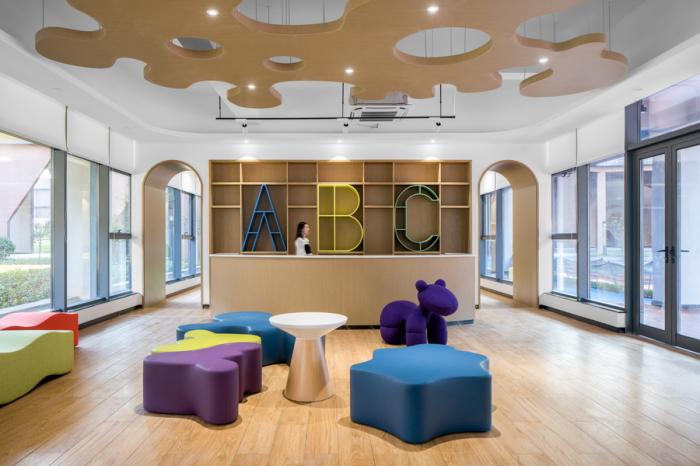 BIM建筑|长沙康礼·克雷格公学 / 象外营造工作室 & 深圳市建筑设计研究总院有限公司