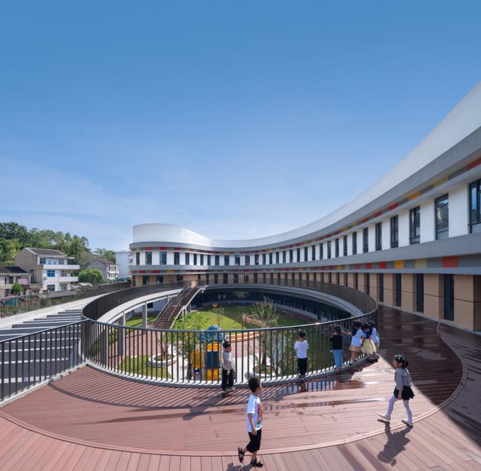 BIM建筑|三门健跳大孚双语幼儿园，台州 / 上海思序建筑规划设计