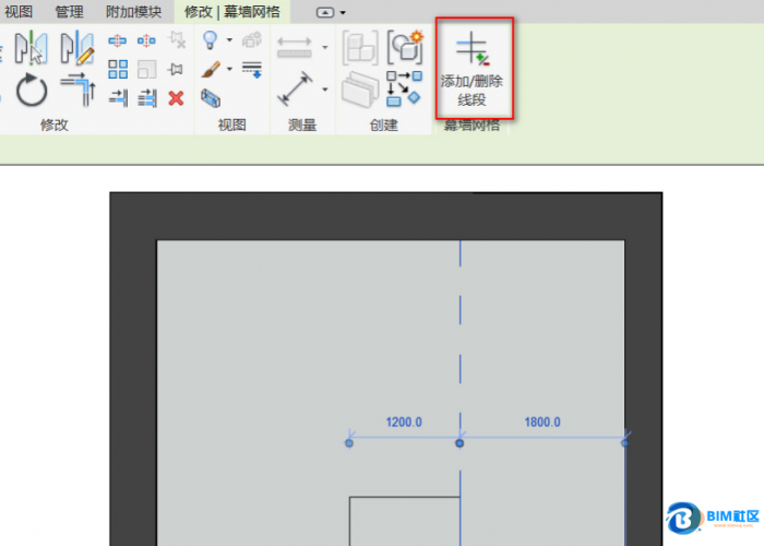 BIM问答|在玻璃幕墙其中一块玻璃中改成门窗时 。修改属性中的加载框是灰色的。无法导入替换怎么办?