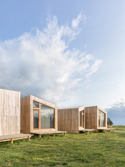 BIM建筑|智利巴塔哥尼亚出现集群式预制小屋酒店