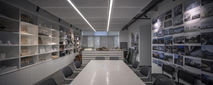 BIM建筑|生长的黑盒子：从封闭校园到开放办公 / gad · line+ studio