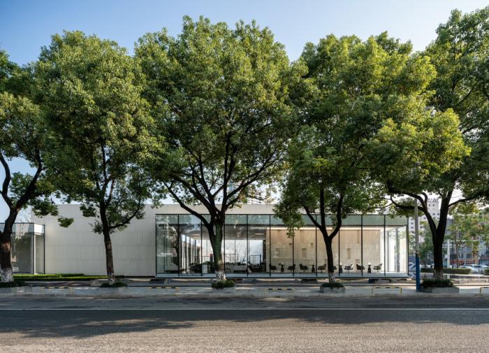 BIM建筑|十棵大香樟下的三进院子：未来城展示馆 / 孟凡浩-gad · line+ studio