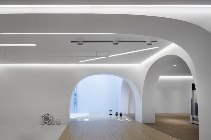 BIM建筑|健身女博主的私人工作室 / 大海小燕设计工作室