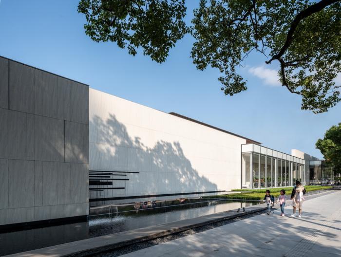 BIM建筑|十棵大香樟下的三进院子：未来城展示馆 / 孟凡浩-gad · line+ studio