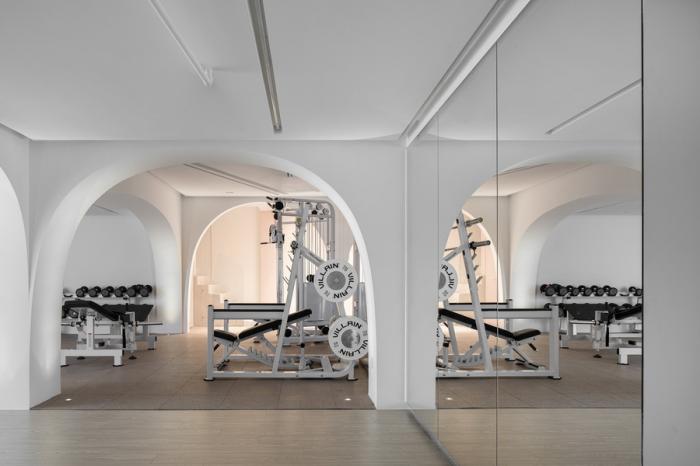 BIM建筑|健身女博主的私人工作室 / 大海小燕设计工作室