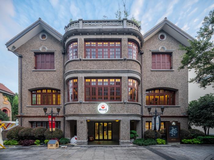 BIM建筑|双子座俞挺的两个新作：一座妖的乐园、一个文学爱好者的客厅