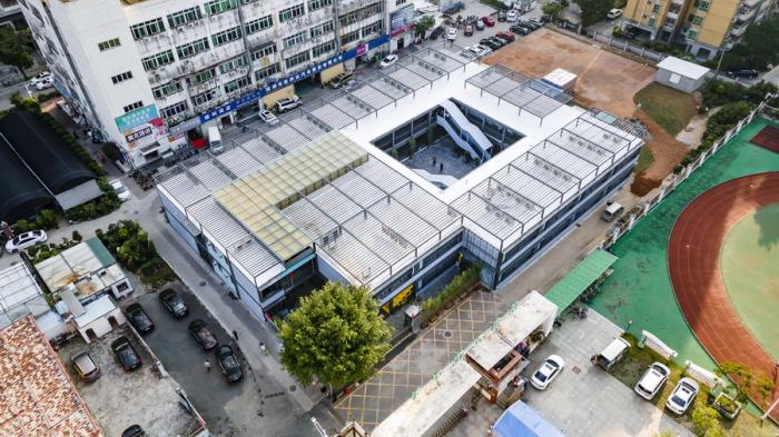 BIM建筑|深圳罗湖翠园中学东晓校区腾挪学校 / 深圳大学 何川建筑工作室