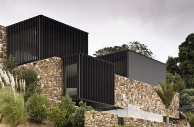 BIM建筑|新西兰依山傍水的石头屋子-BIM建筑网