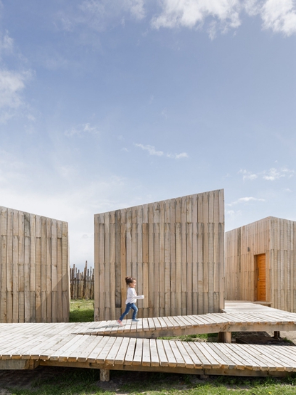 BIM建筑|智利巴塔哥尼亚出现集群式预制小屋酒店