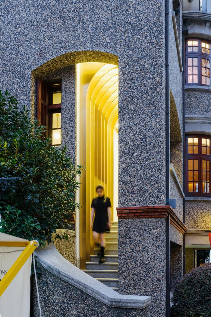 BIM建筑|双子座俞挺的两个新作：一座妖的乐园、一个文学爱好者的客厅