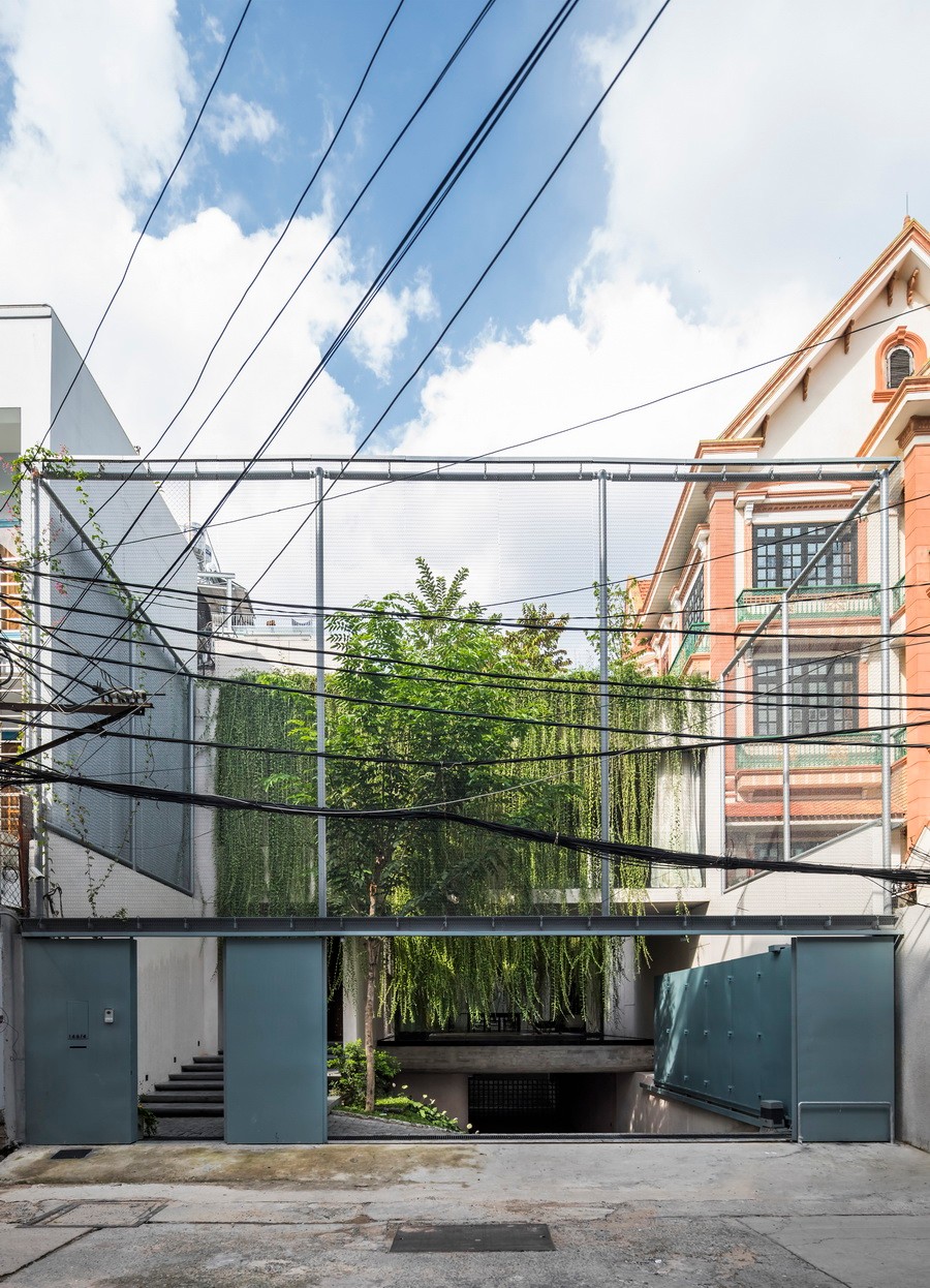 BIM建筑|越南Tan Dinh住宅，简居于“桥上” / MIA Design Studio