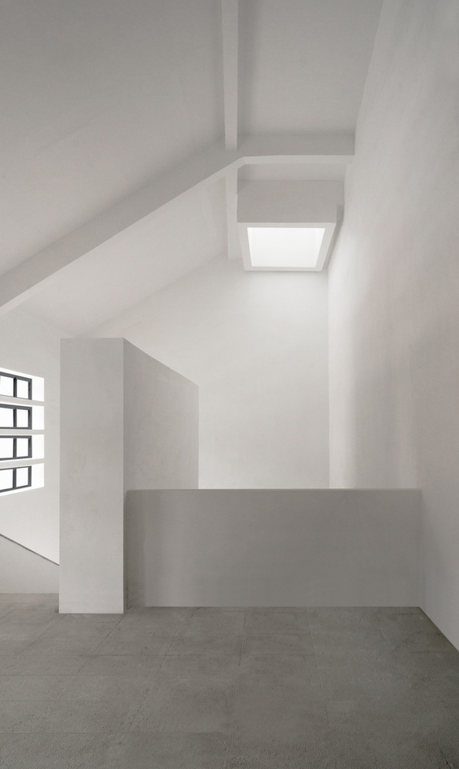 BIM建筑|黔南山地消防与应急救援训练中心 / 西线工作室