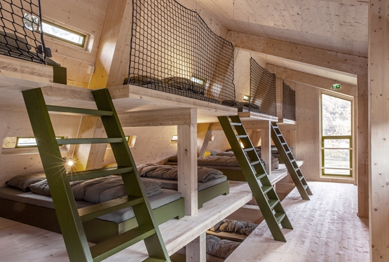 BIM建筑|斯诺赫塔设计挪威冰川五边形小屋