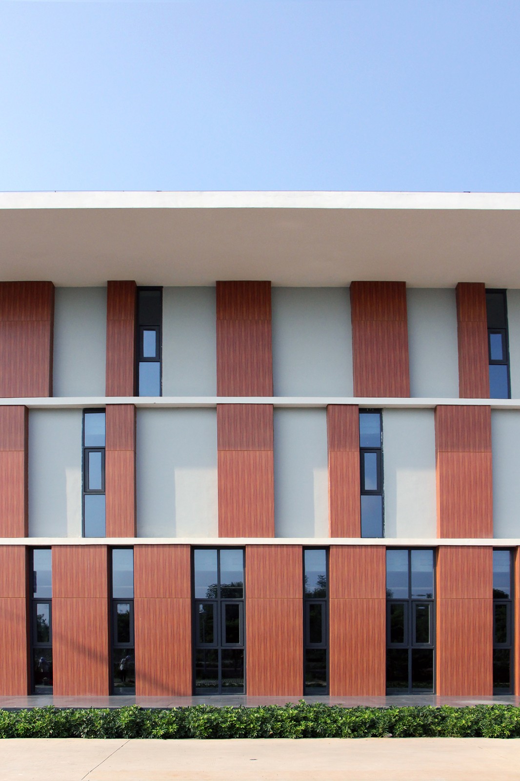 BIM建筑|广西贺州市.平桂档案馆——简洁至上 / 广西中盛建筑设计有限公司