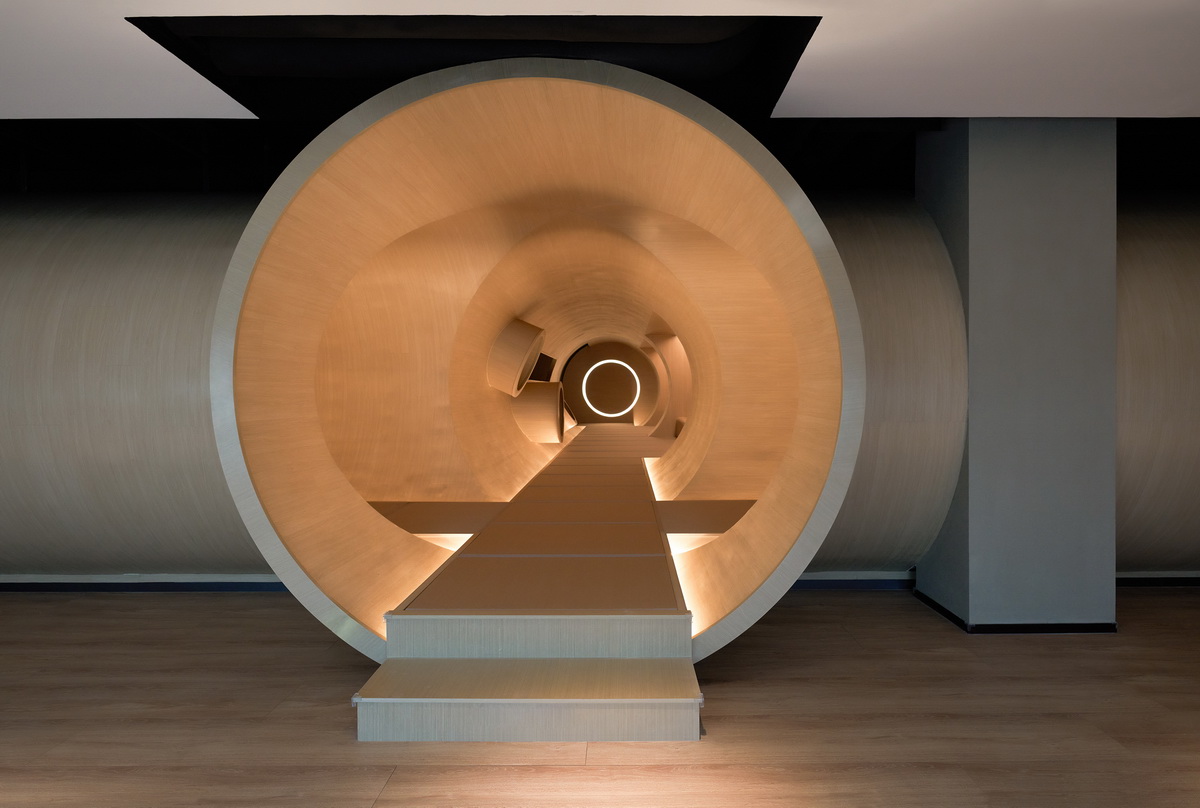 BIM建筑|水裹·汤泉 / 对角线设计