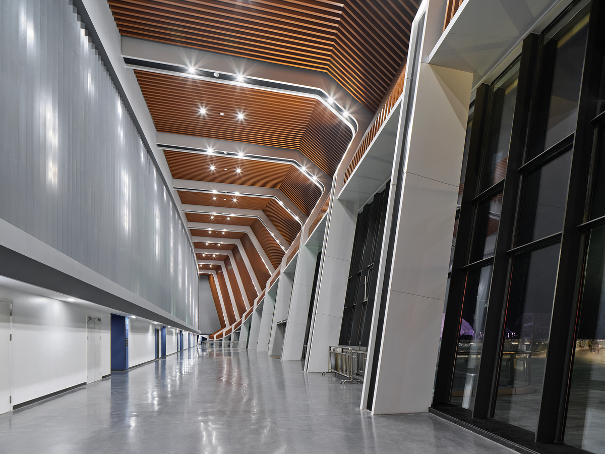 BIM建筑|宁波奥林匹克体育中心：运动空间的色彩美学 / CCDI卝智设计