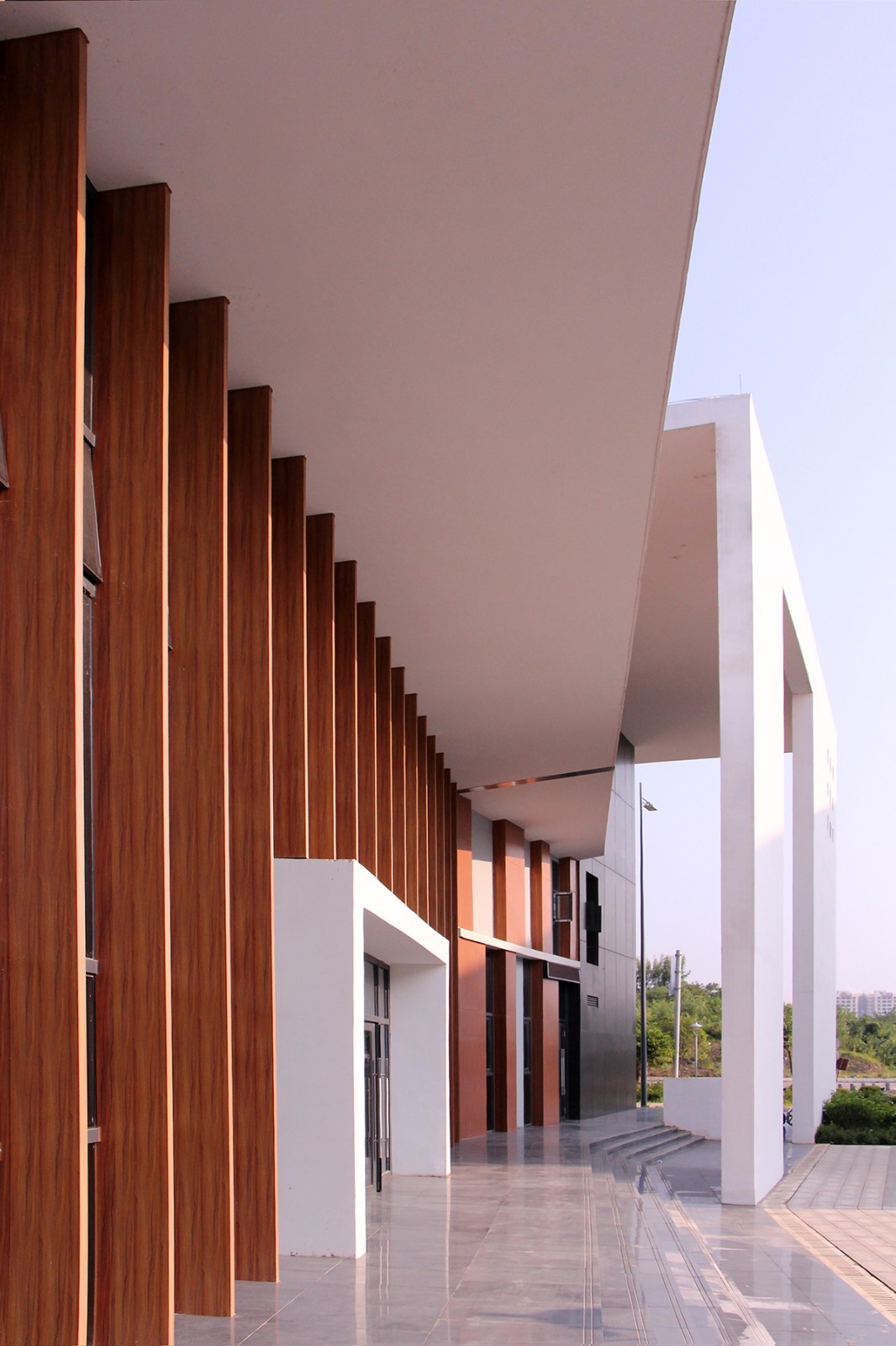 BIM建筑|广西贺州市.平桂档案馆——简洁至上 / 广西中盛建筑设计有限公司