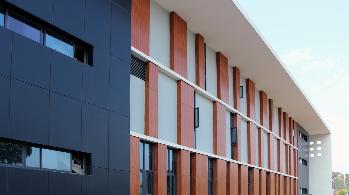 BIM建筑|广西贺州市.平桂档案馆——简洁至上 / 广西中盛建筑设计有限公司