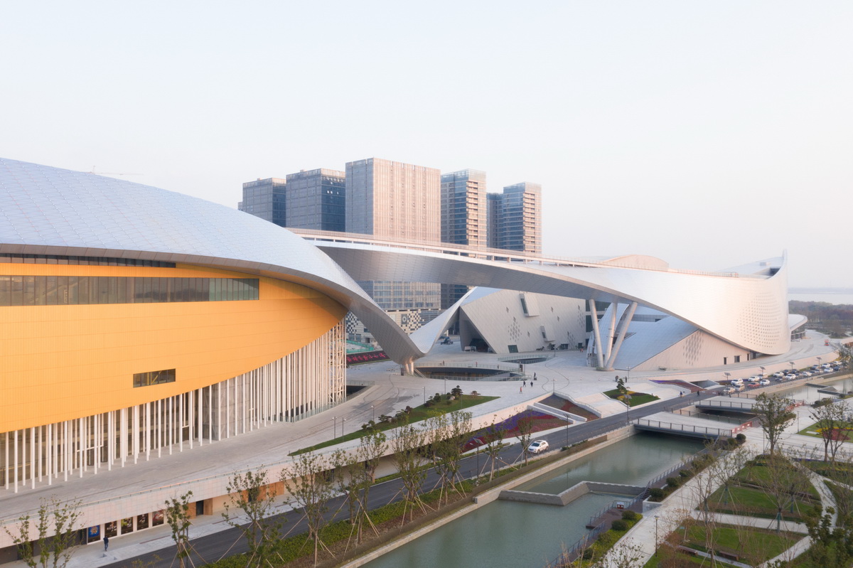 BIM建筑|苏州湾大剧院：太湖之畔的“飘带” / 克里斯蒂安·德·包赞巴克