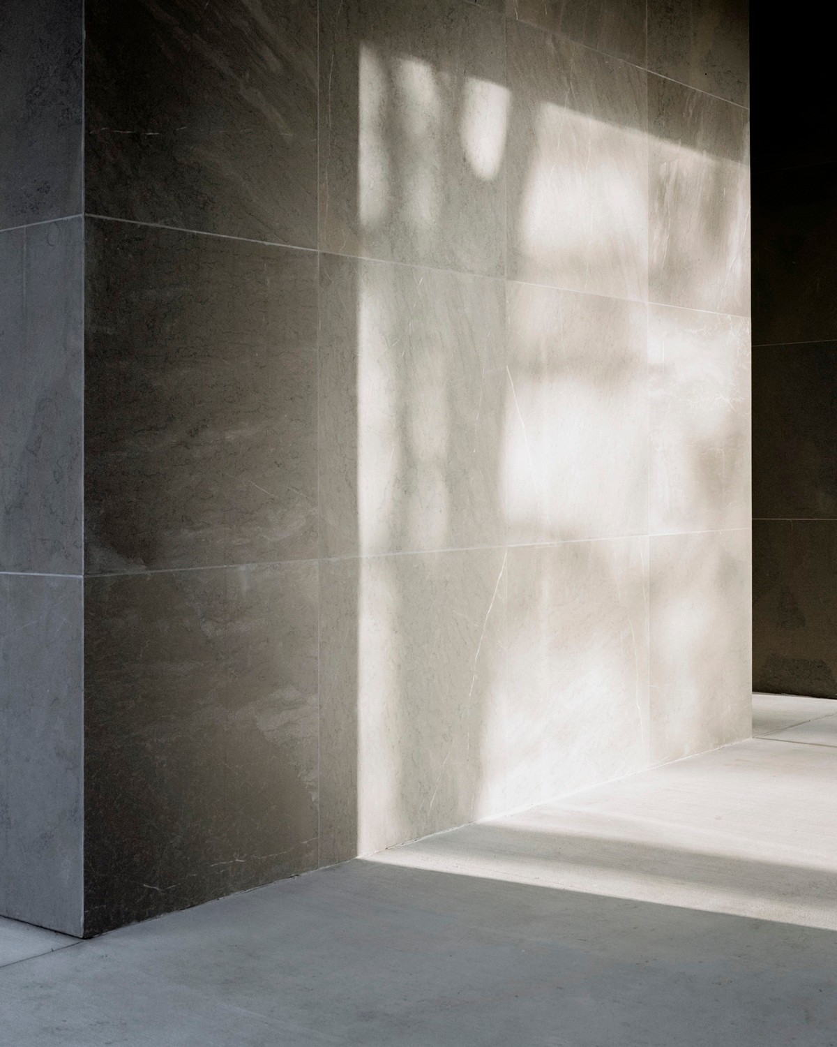 BIM建筑|荷兰受害者纪念堂“卢嫩馆”，消隐而平和 / KAAN Architecten