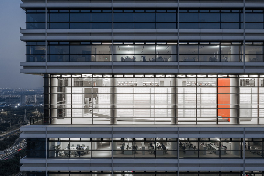 BIM建筑|朝彻书屋——一个抽象的港口城市 / Wutopia Lab