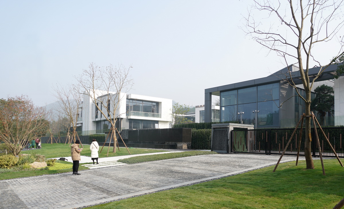 BIM建筑|钱湖02-3C地块项目 / 洪伟工作室