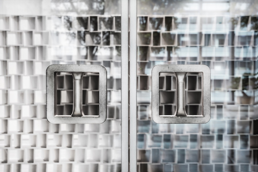 BIM建筑|光影之画——港丰发展总部 / 设计集人