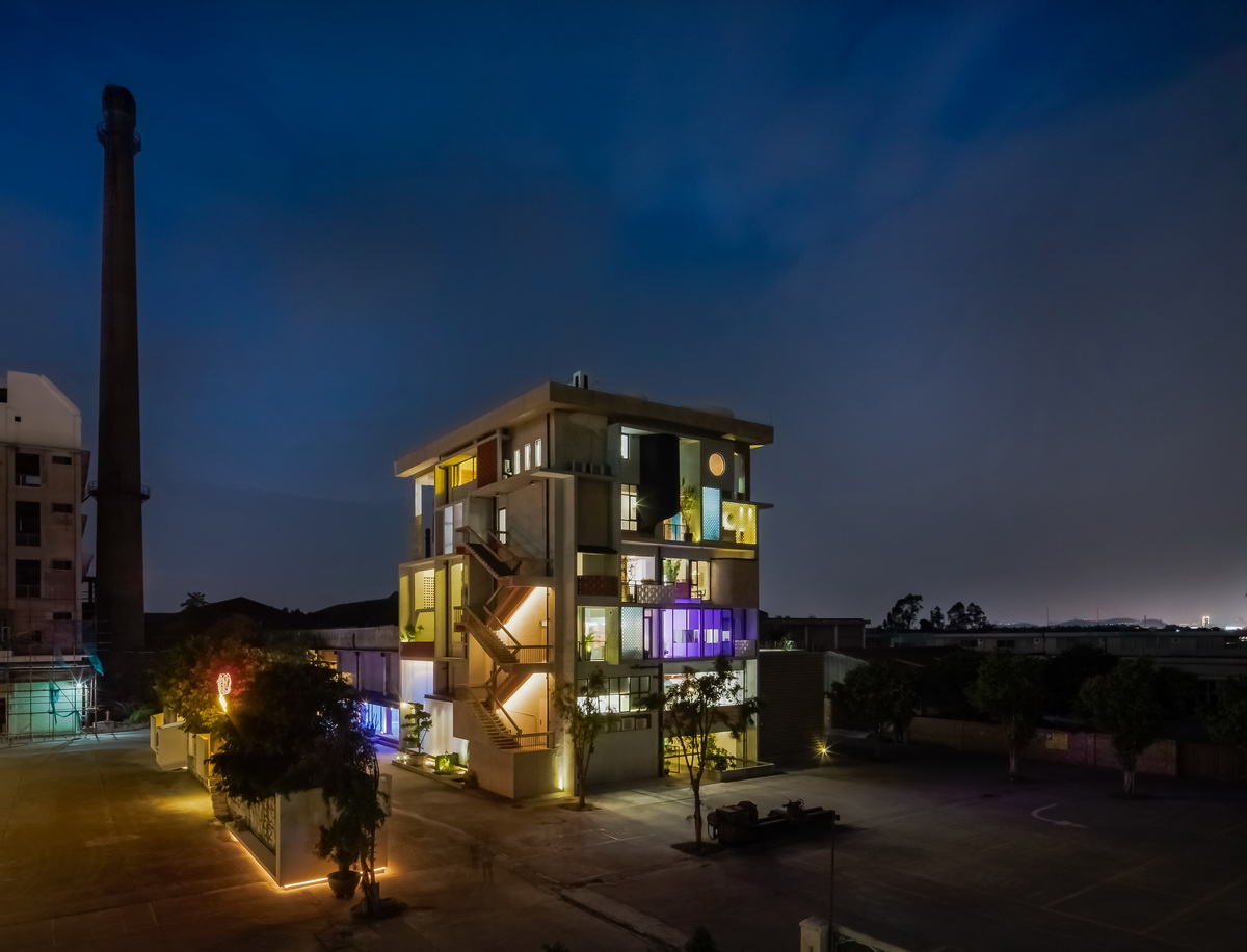 BIM建筑|紫泥十二门无界社区 / 扉建筑