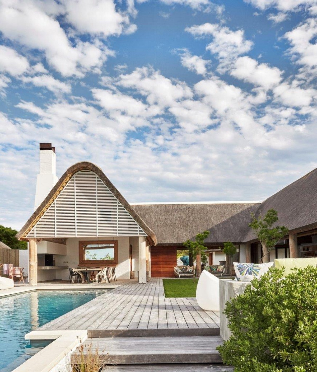 BIM建筑|南非乡村度假屋，乡土粗野主义 / Bert Pepler Architects