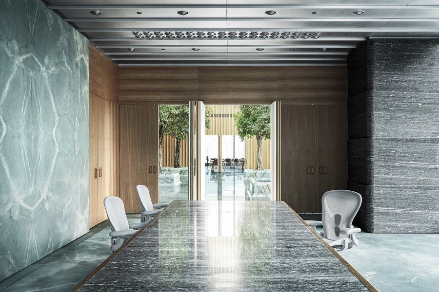 BIM建筑|光影之画——港丰发展总部 / 设计集人