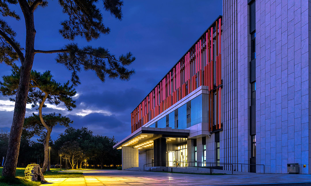 BIM建筑|国药集团中国生物总部办公园区 / 禾乐创意设计