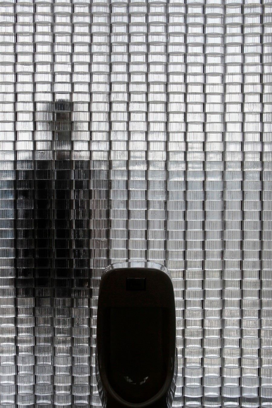 BIM建筑|光影之画——港丰发展总部 / 设计集人