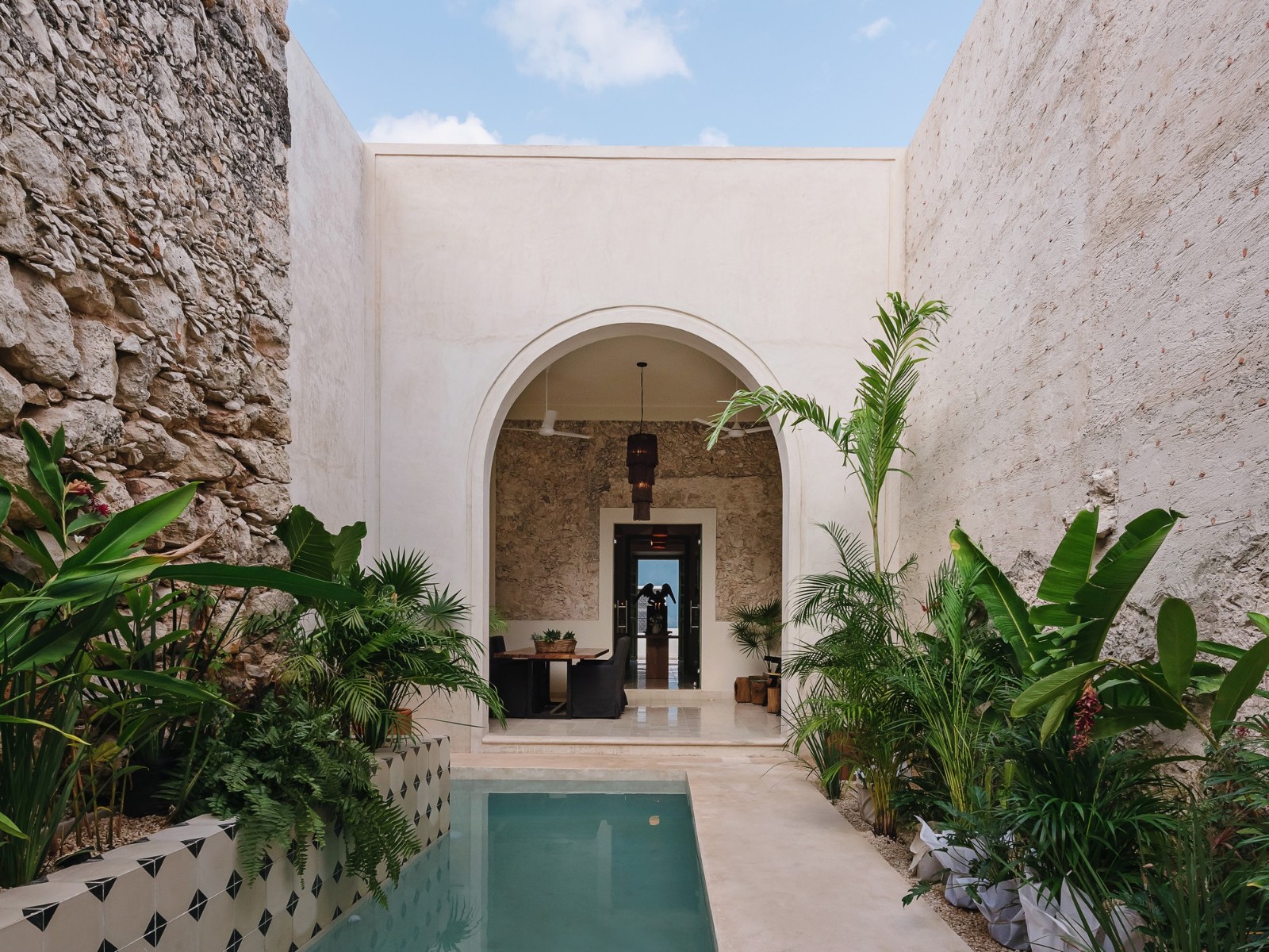 BIM建筑|这是一座有艺术内涵的“网红”建筑 | 墨西哥门洞之宅