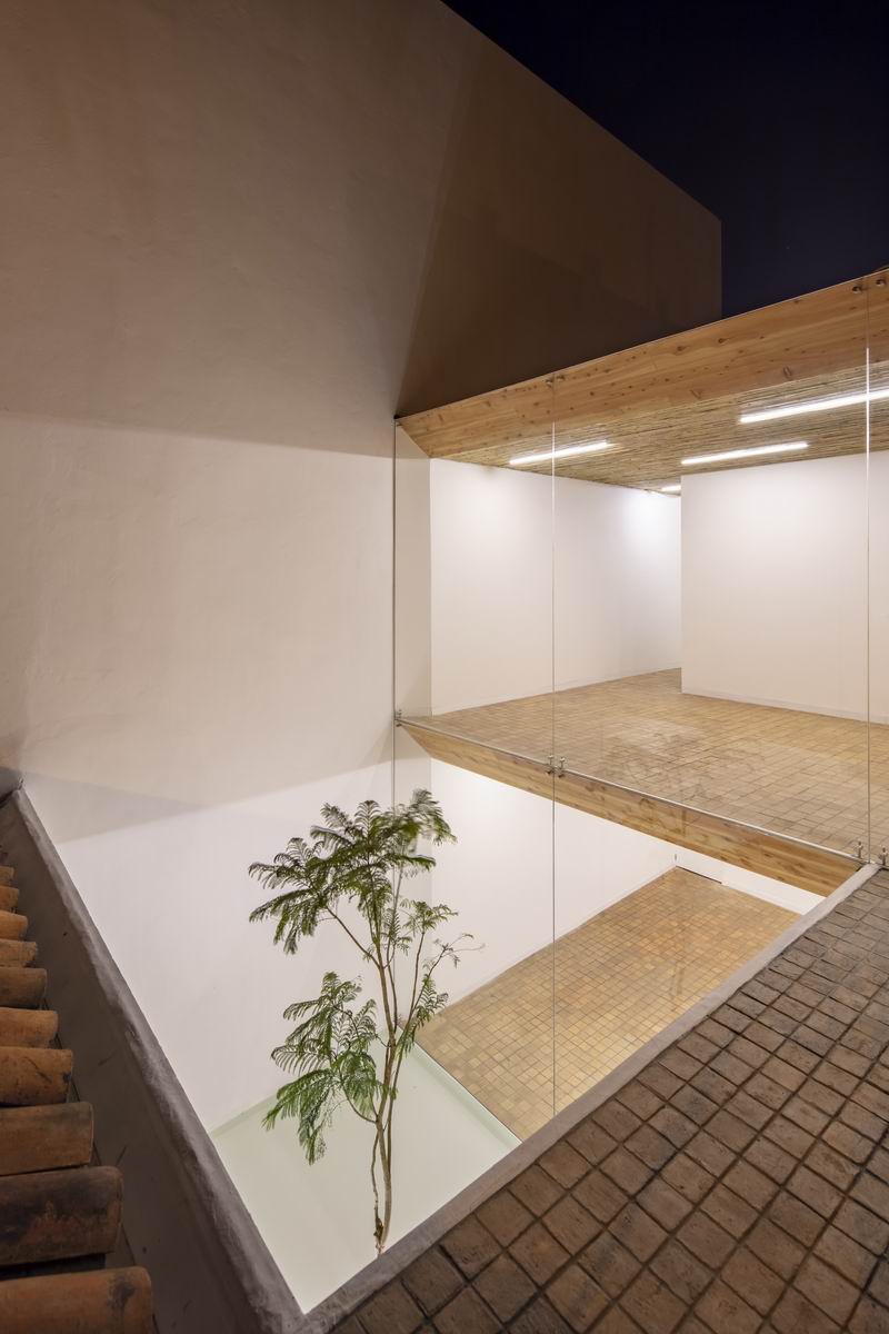 BIM建筑|旧建筑新改造 | 厄瓜多尔玻璃餐厅