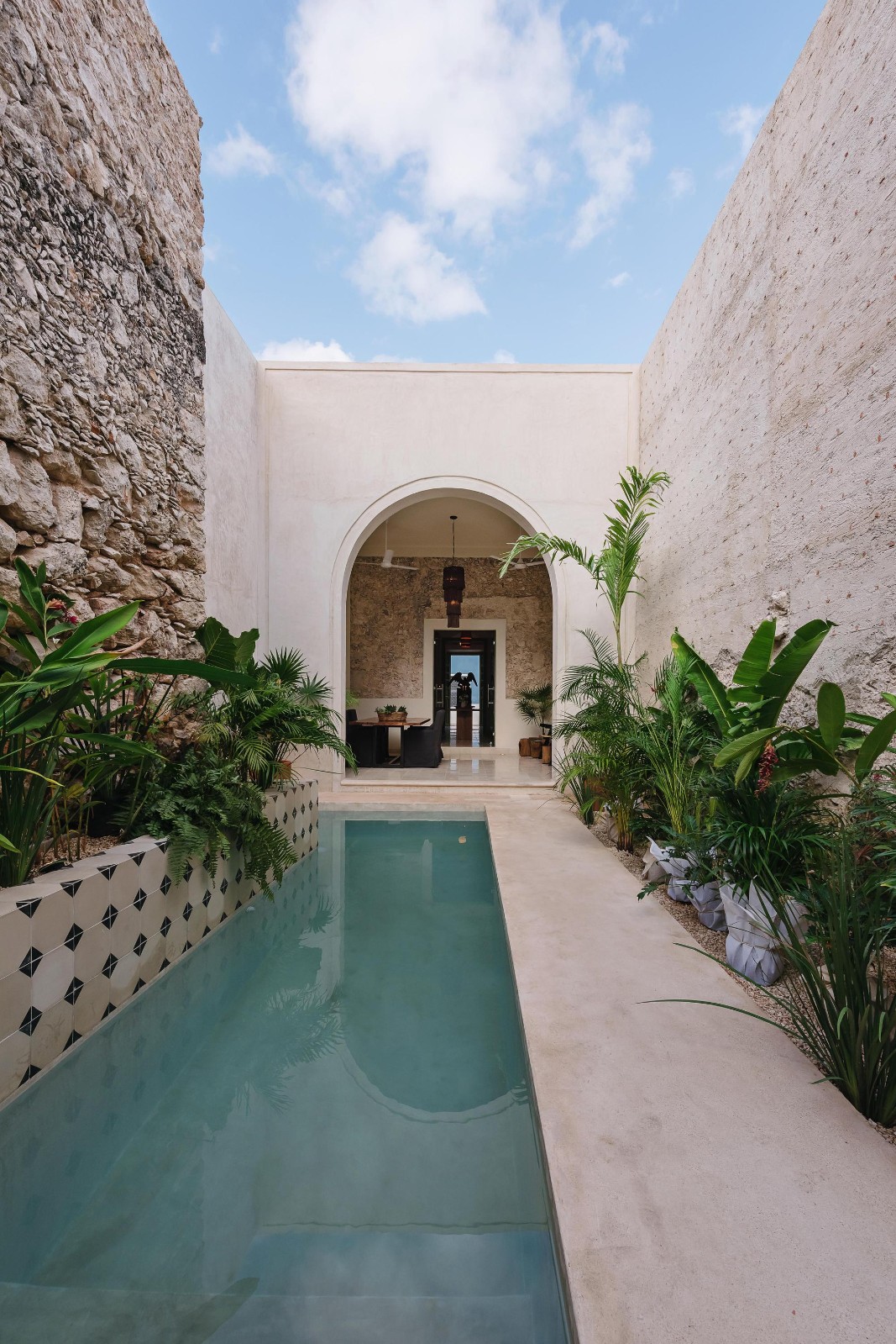 BIM建筑|这是一座有艺术内涵的“网红”建筑 | 墨西哥门洞之宅