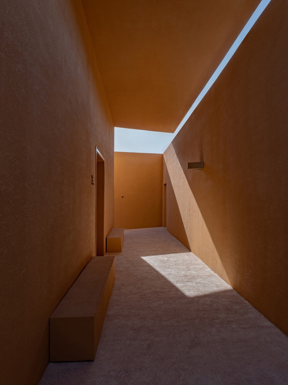 BIM建筑|龙山陵园小礼堂 / Studio 10