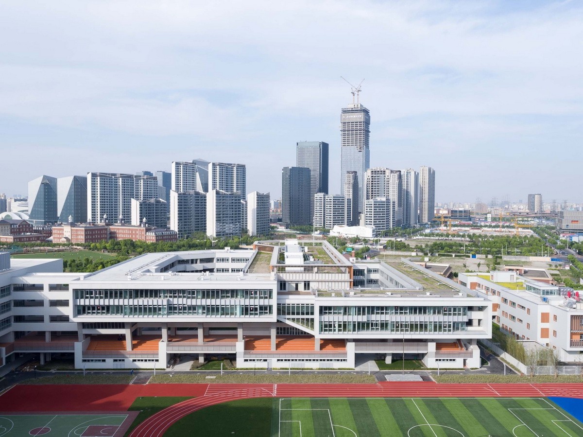 BIM建筑|华东师范大学第二附属中学前滩学校及冰厂田前滩幼儿园 / 致正建筑工作室+大正建筑事务所