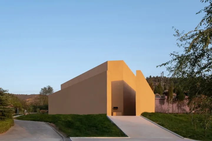 BIM建筑|龙山陵园小礼堂 / Studio 10