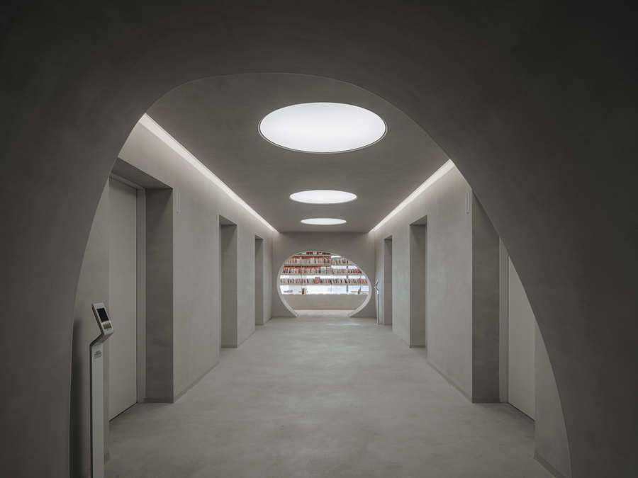 BIM建筑|朝彻书屋——一个抽象的港口城市 / Wutopia Lab