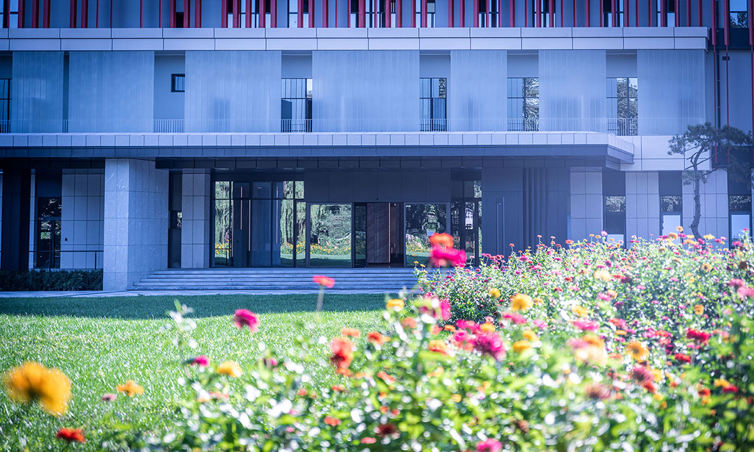 BIM建筑|国药集团中国生物总部办公园区 / 禾乐创意设计