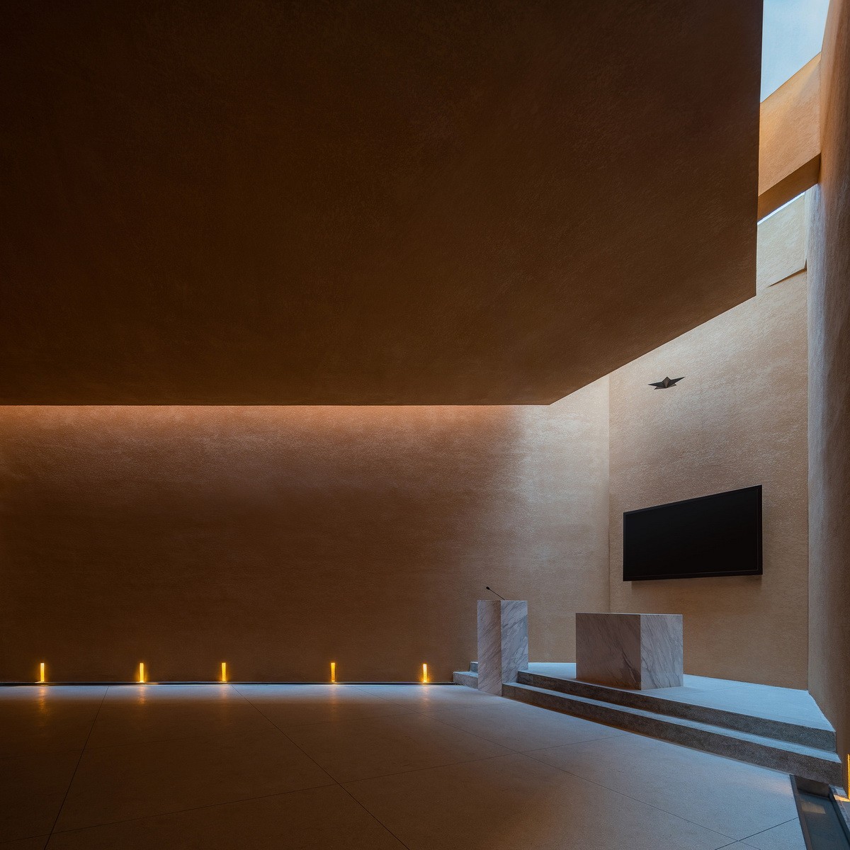 BIM建筑|龙山陵园小礼堂 / Studio 10