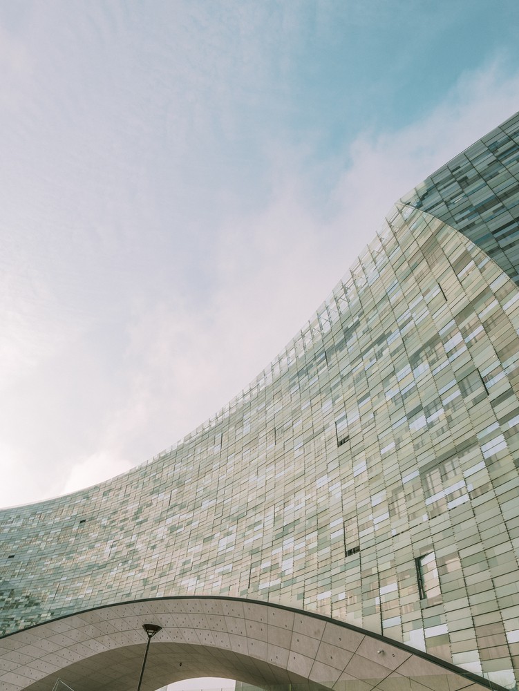 BIM建筑|挪威事务所Snøhetta将雪一般的建筑搬到了巴黎 | 世界报巴黎总部