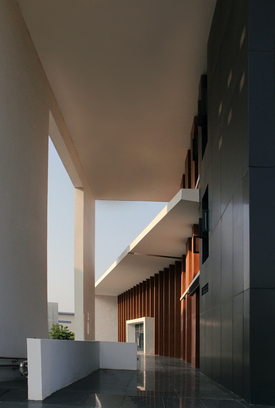 BIM建筑|广西贺州市.平桂档案馆——简洁至上 / 广西中盛建筑设计有限公司