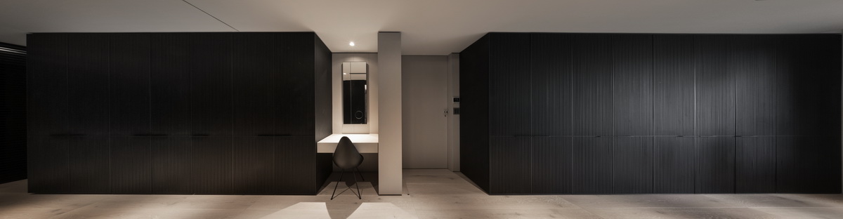 BIM建筑|墨片，纯粹轮廓的安静世界 / 水相设计