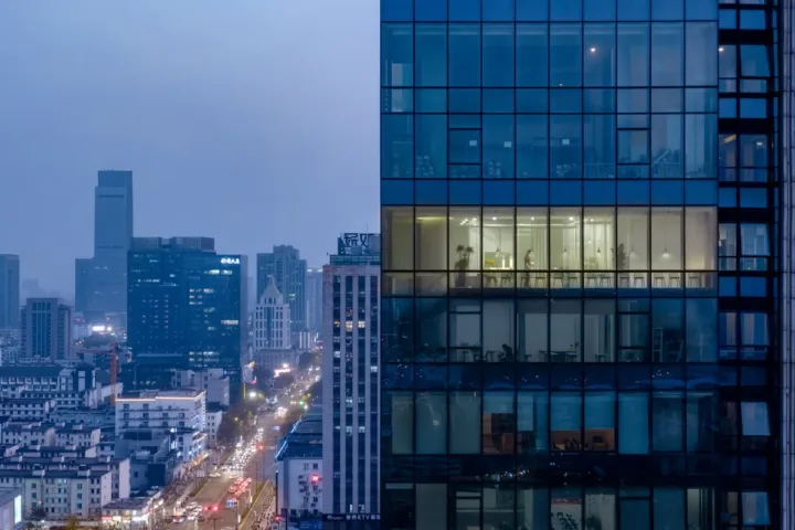 BIM建筑|“云廊”空中自习室 / 平介设计