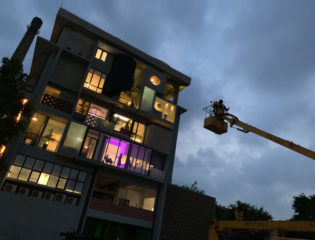 BIM建筑|紫泥十二门无界社区 / 扉建筑