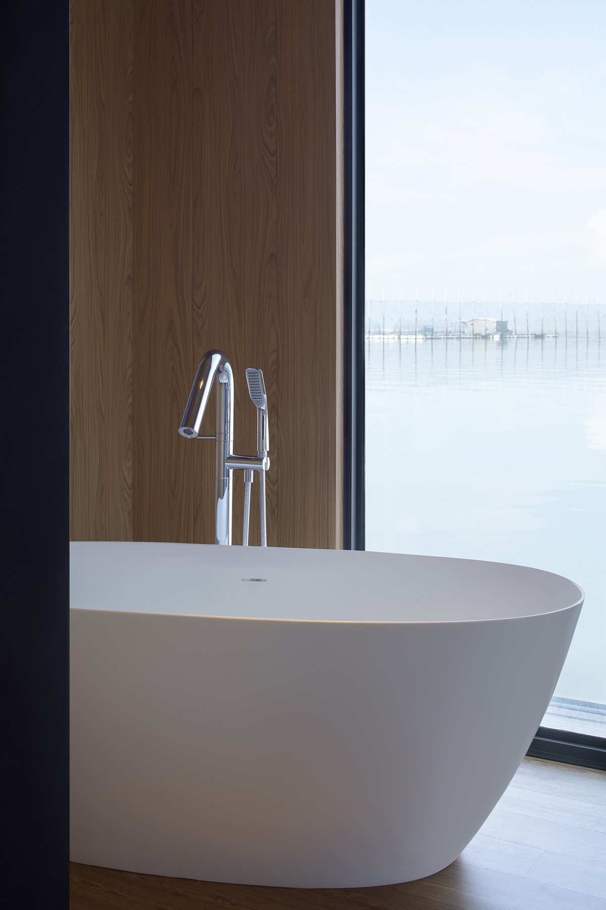 BIM建筑|Hi Sea 漂浮酒店 / 平衡空间设计